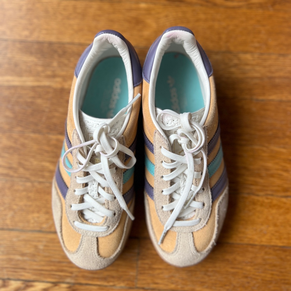 Adidas Gazelle Indoor Glow Orange Shadow Violet, Size US 4 1/2 (Women’s 6.5)